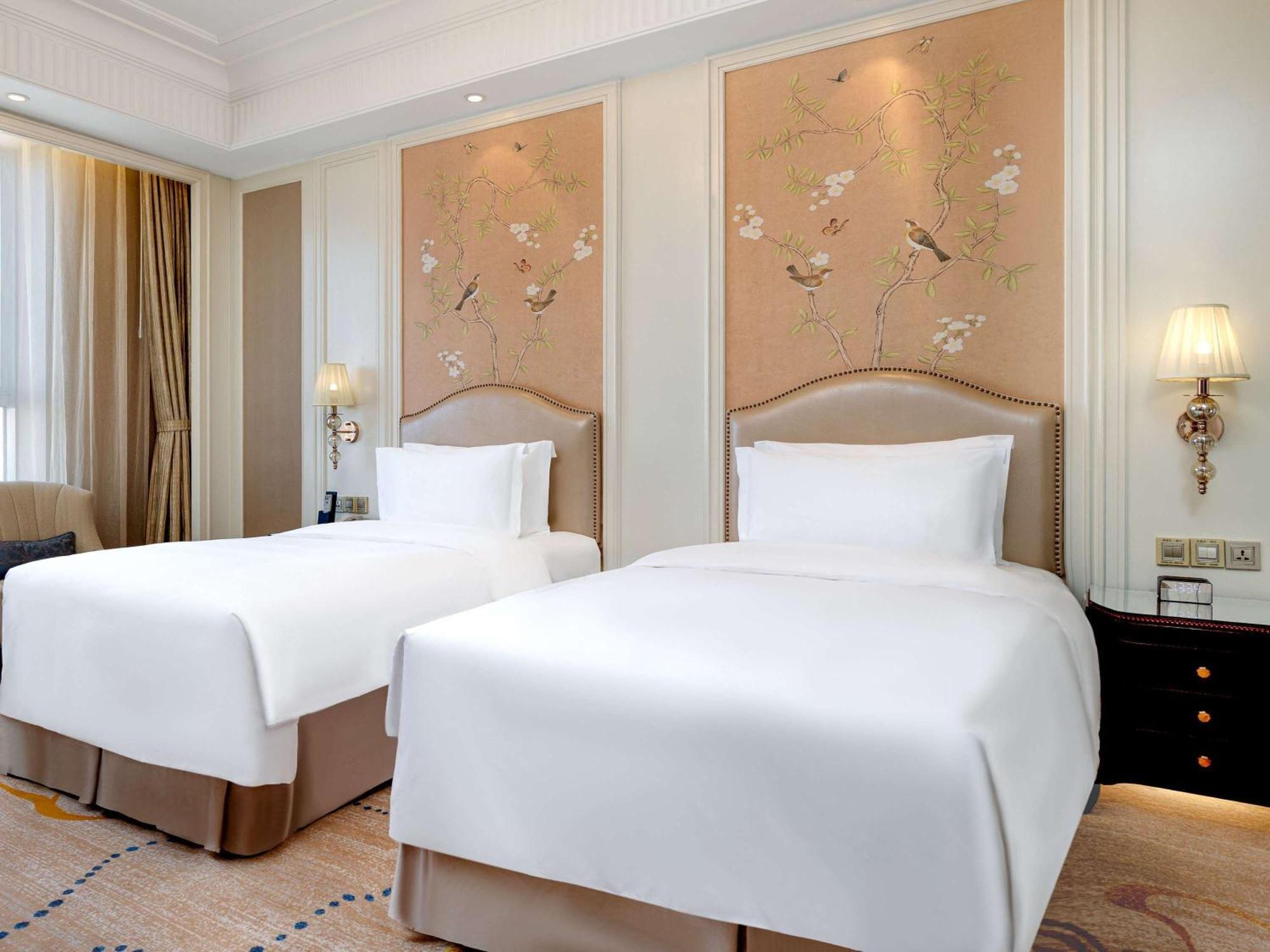 Hotel Sofitel Xining Exterior foto